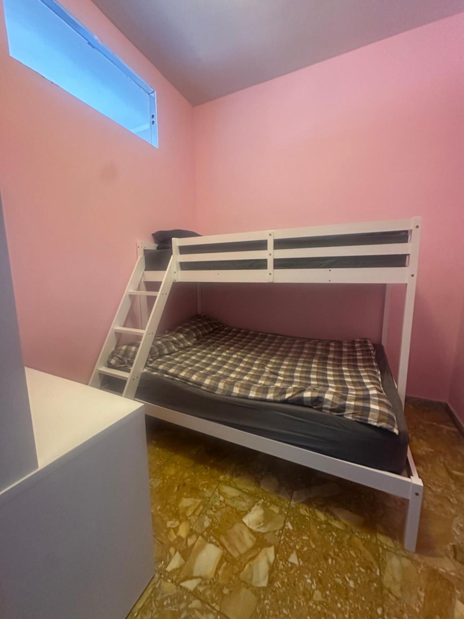 Affordable 3 Roms Appartment With Special Price Summer 2025 Доляни Екстериор снимка
